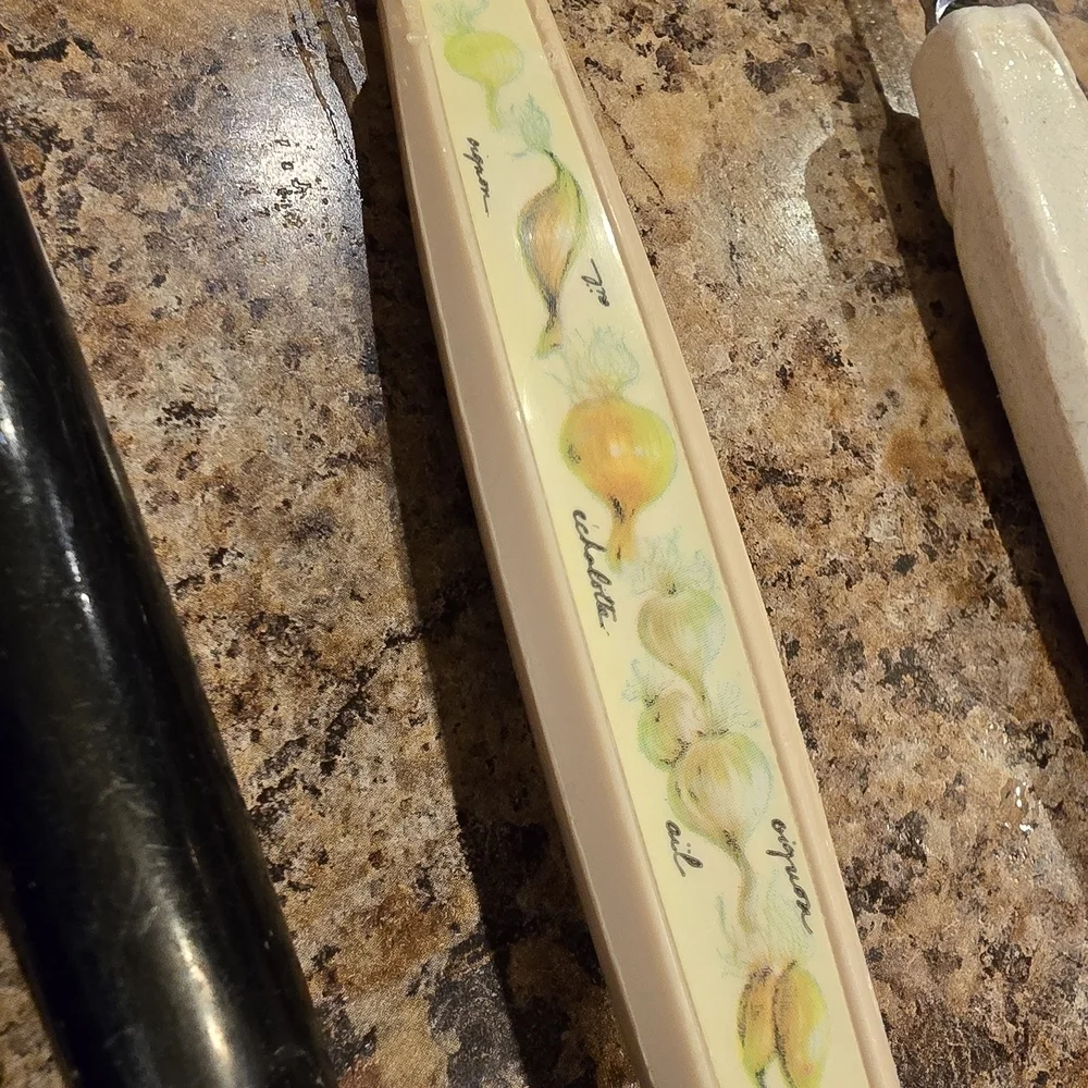 Vintage 70s Ekco Floral Meadow Utensil Mixed Set - Cream & Black MCM Kitchenware